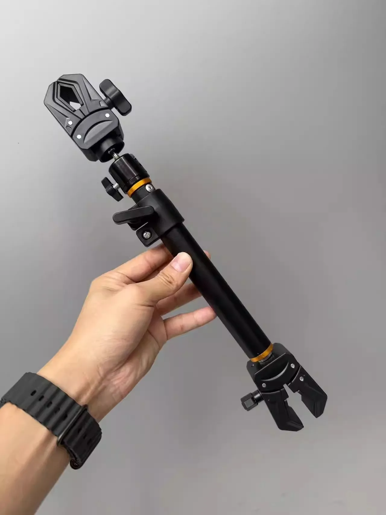 

Double Head Thickened Mechanism Clamp Riding Selfie Stick with Fixed Clip Telescopic Rod Extended 360 Degree Gimbal Universal Jo
