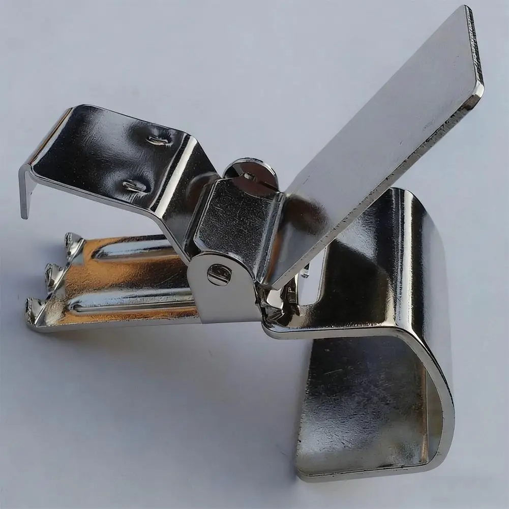 4pcs Carpet Metal Clips Tubular Hook Clamp Rugs Secured Display Steel Grip Hanging Flat-bar Arm Racks Rug Grippers Quilt Clamps