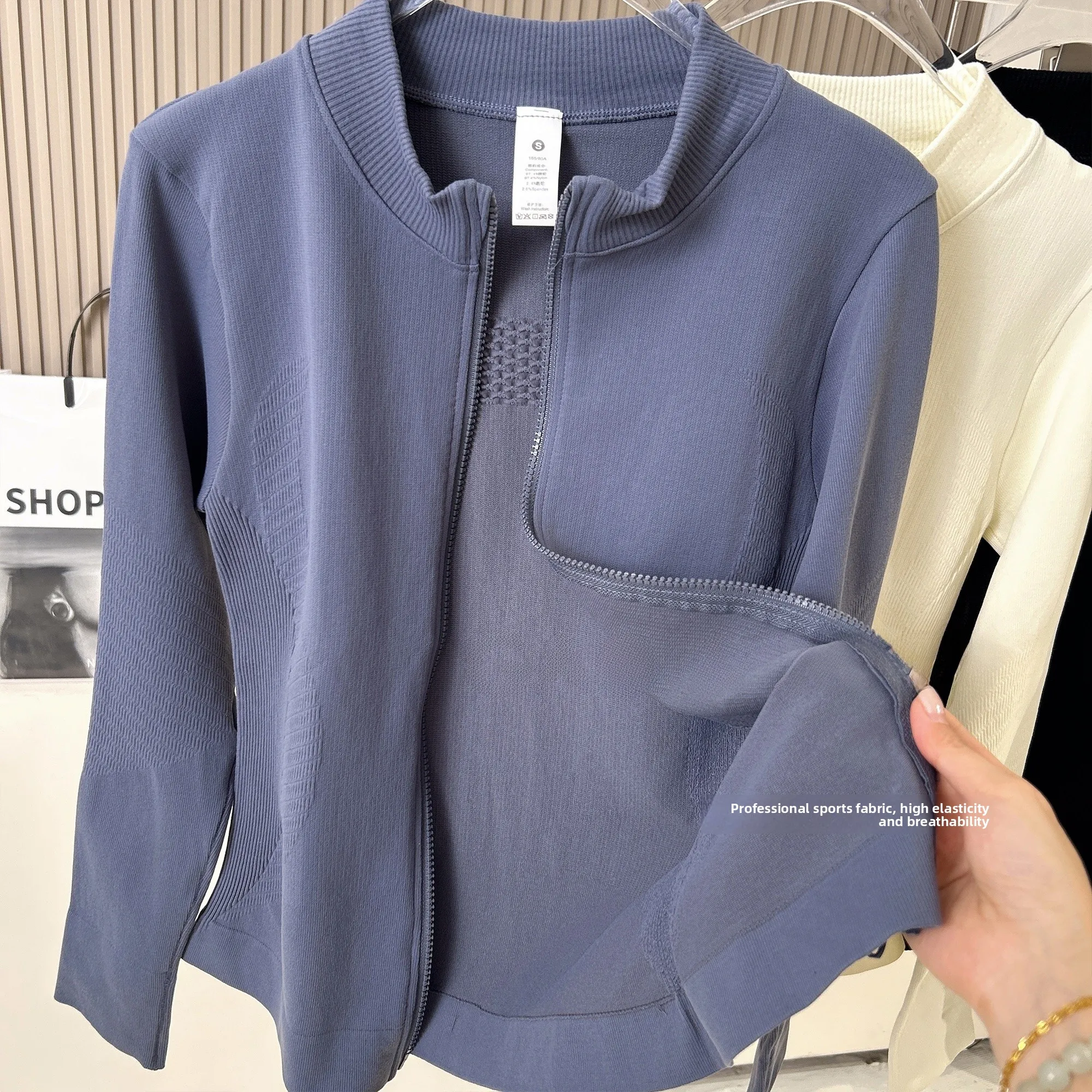 

Женская спортивная куртка Slim Fit с длинными рукавами для бега и тренировок, дышащая, из нейлона и полиэстера, на молнии