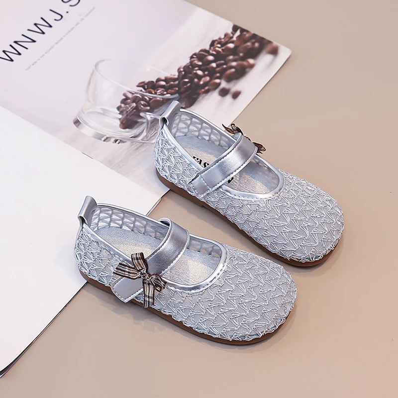 

YUYIN Children's Sandals Breathable Mesh Girls Flat Shoes with Side Bow Soft Sole 2026 Summer New Girls Beach Shoes Comfortable