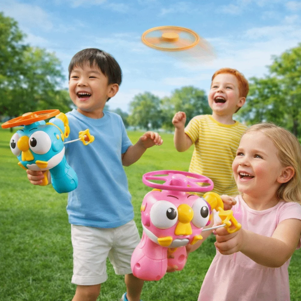 Gyro Hand-Pulled Bird launcher Soft material Cute bird shape Hand-held flying With Spinners Flying Saucer Backyard Games