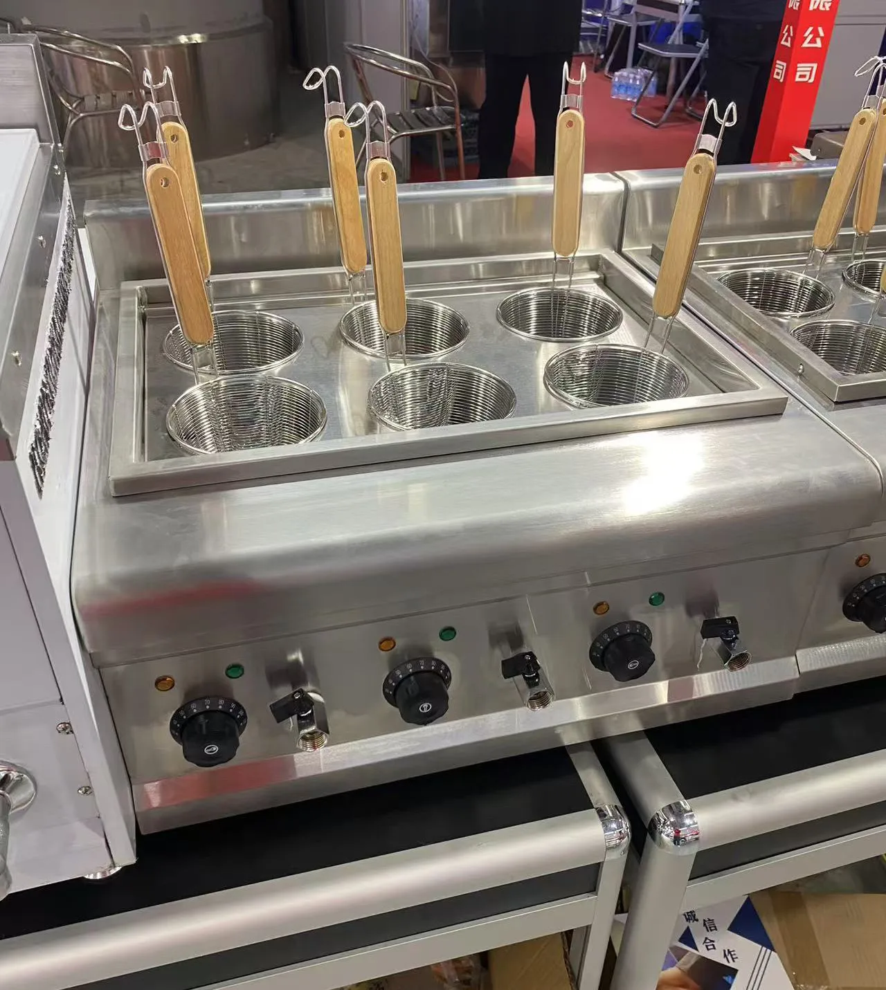 6-Hole Electric Pasta Cooker Machine Electric Noodle Boiler for Kitchen & Bakery Use Countertop Pasta Cooking Equipment