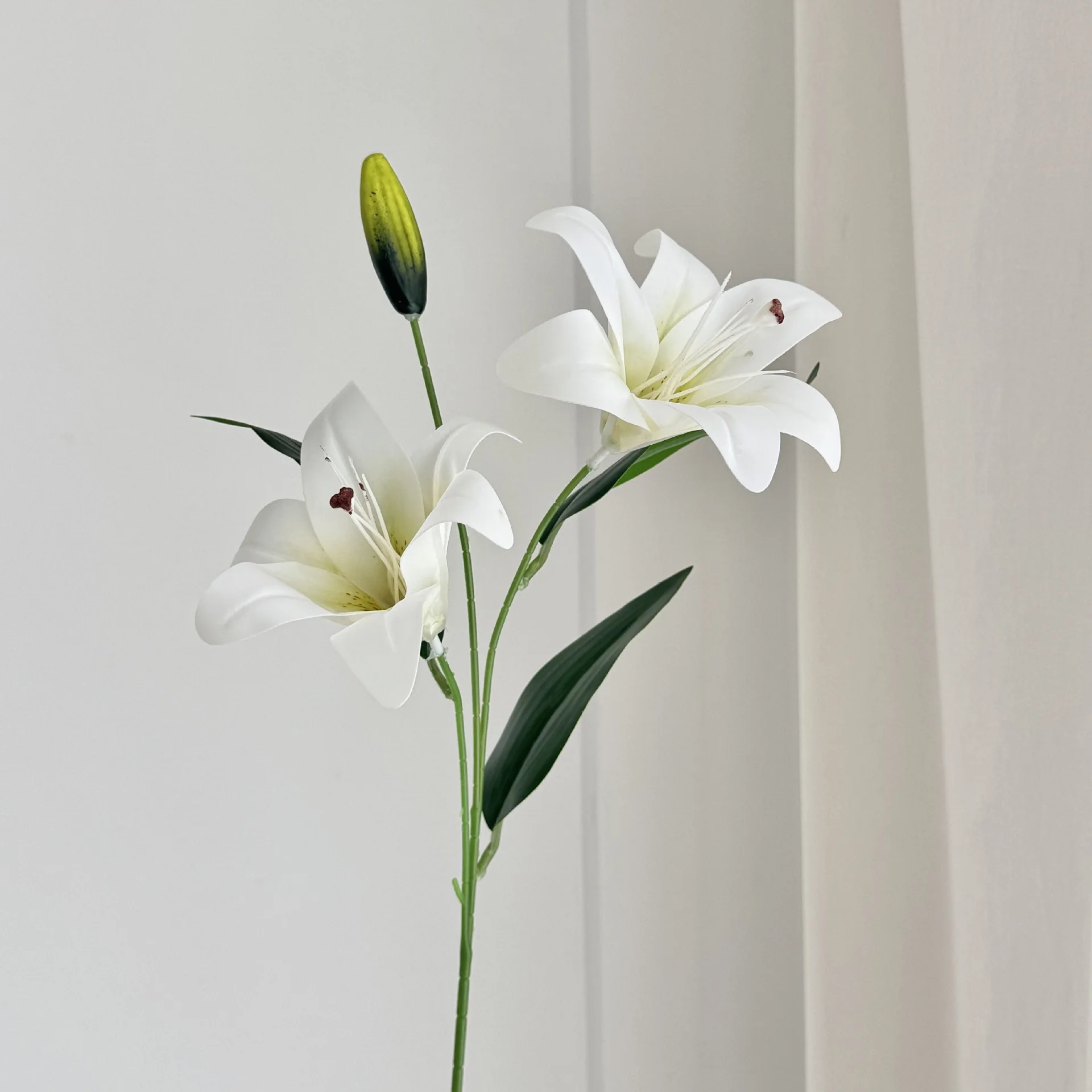 Bendable Cuttable Washable Artificial Lilies, Wedding Faux Flowers for Home Accessories & Living Room Decoration