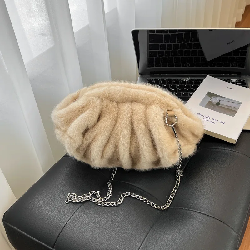 

2025 New High-Quality Plush Crinkle Shoulder Bag for Women, Textured Chain Strap Crossbody, Extremely Cozy and Chic​