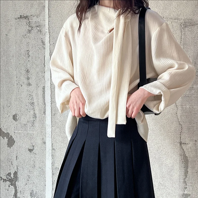 

Autumn new casual lace up loose shirt long sleeved top women