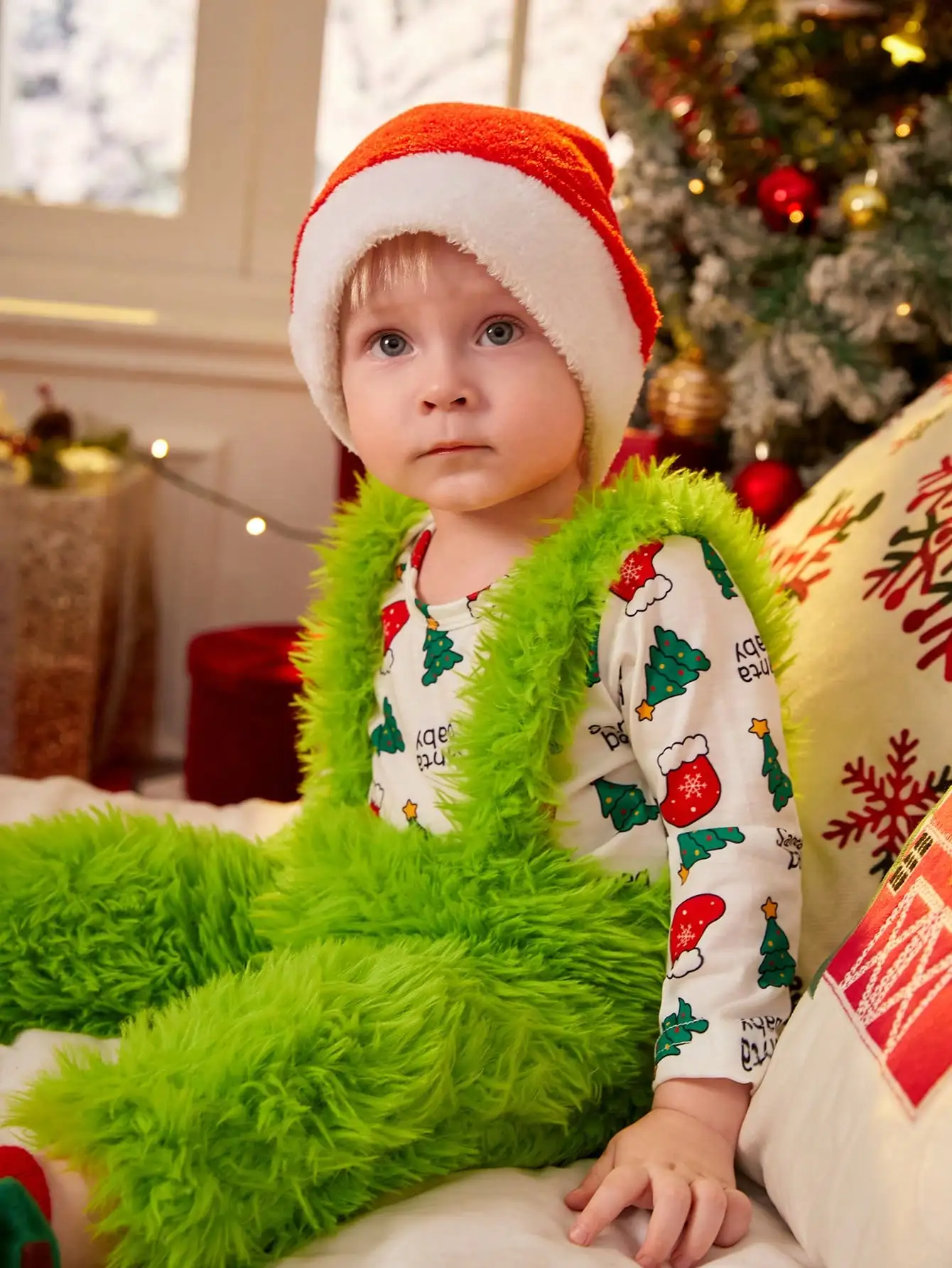 Christmas Holiday Style Boy Baby Fashion Personality Two-Piece Long-Sleeved Christmas Tree Print Jumpsuit + Green Fuzzy Overalls