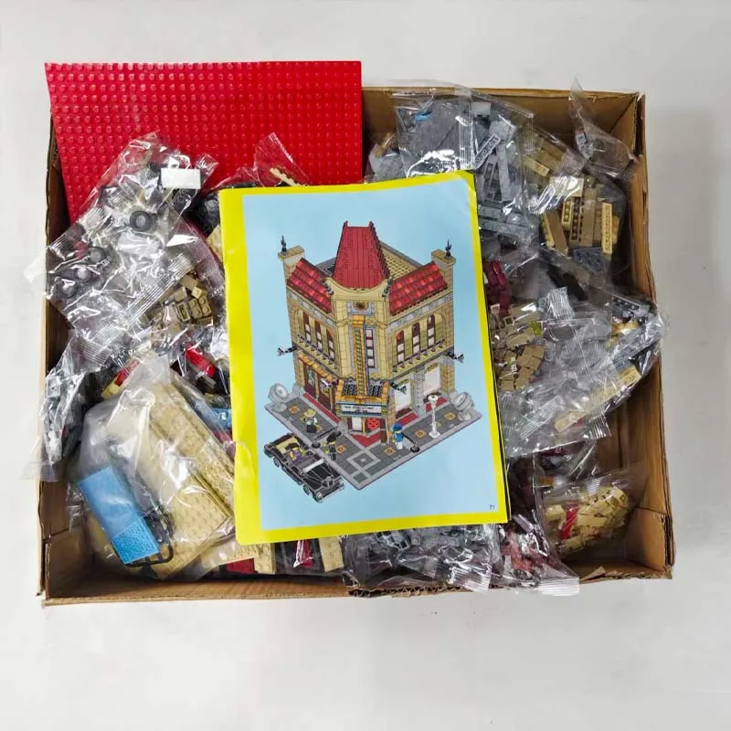 2196 PCS With Figures  Classics Palace Cinema Building Blocks Bricks Birthday Gift Toys Compatible 10232 15006