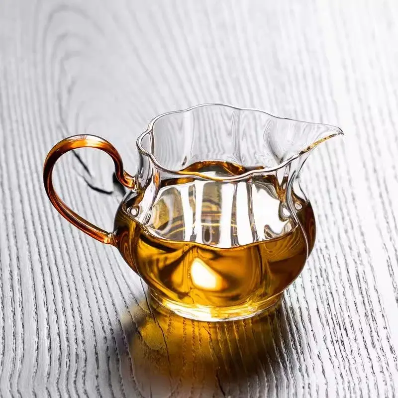 Transparent Fair Cup High Borosilicate Glass Tea Dispenser Cup Simple Handwork Kung Fu Teaware Heat-resisting Teacup with Handle