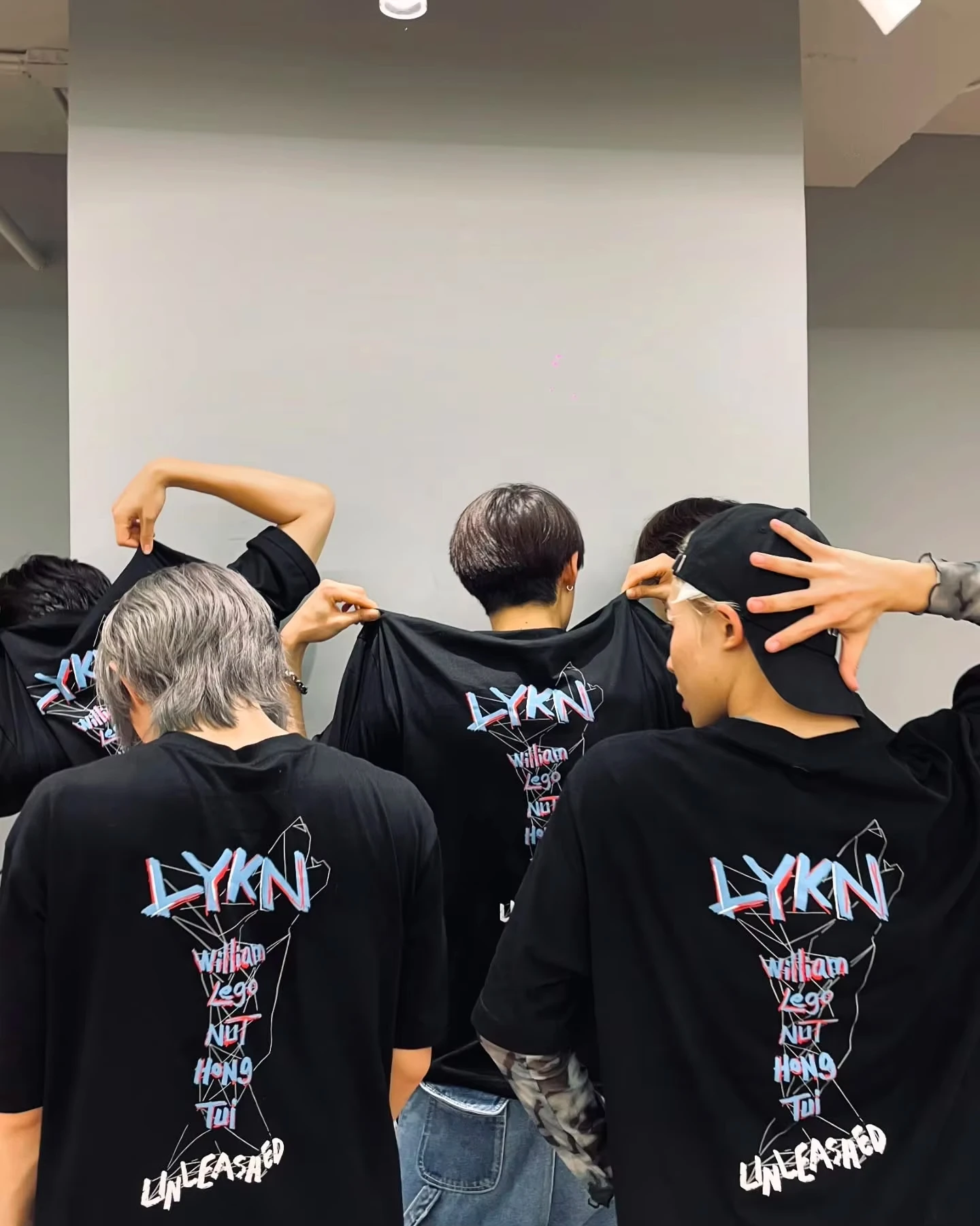 Street Fashion Thailand - Kaos Konser Thailand Gmmtv Lykn Unleashed,