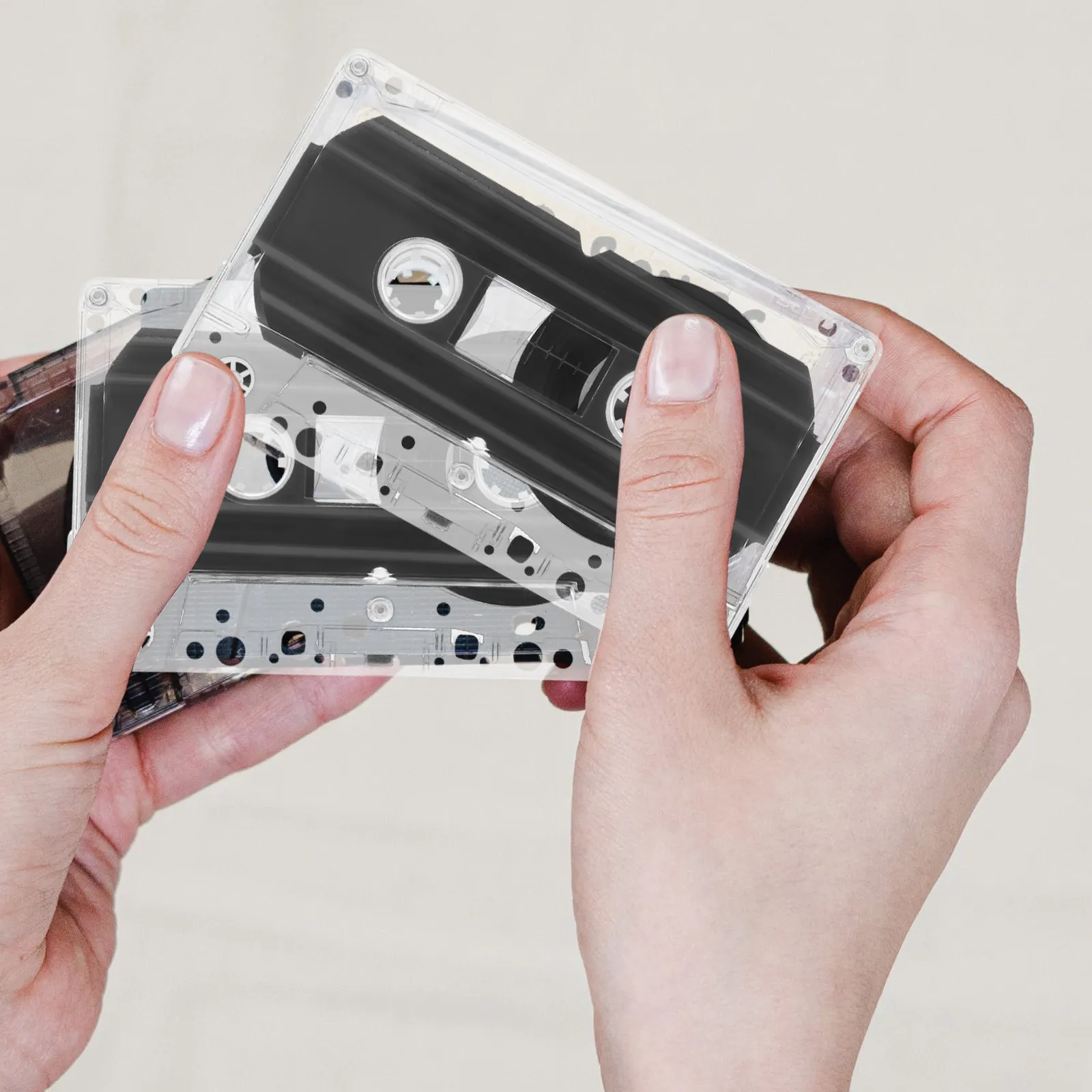 6Pcs Blank Audio Cassette Tapes 60-Minute Recording Capacity Compatible with All Cassette Recorders Transparent Case