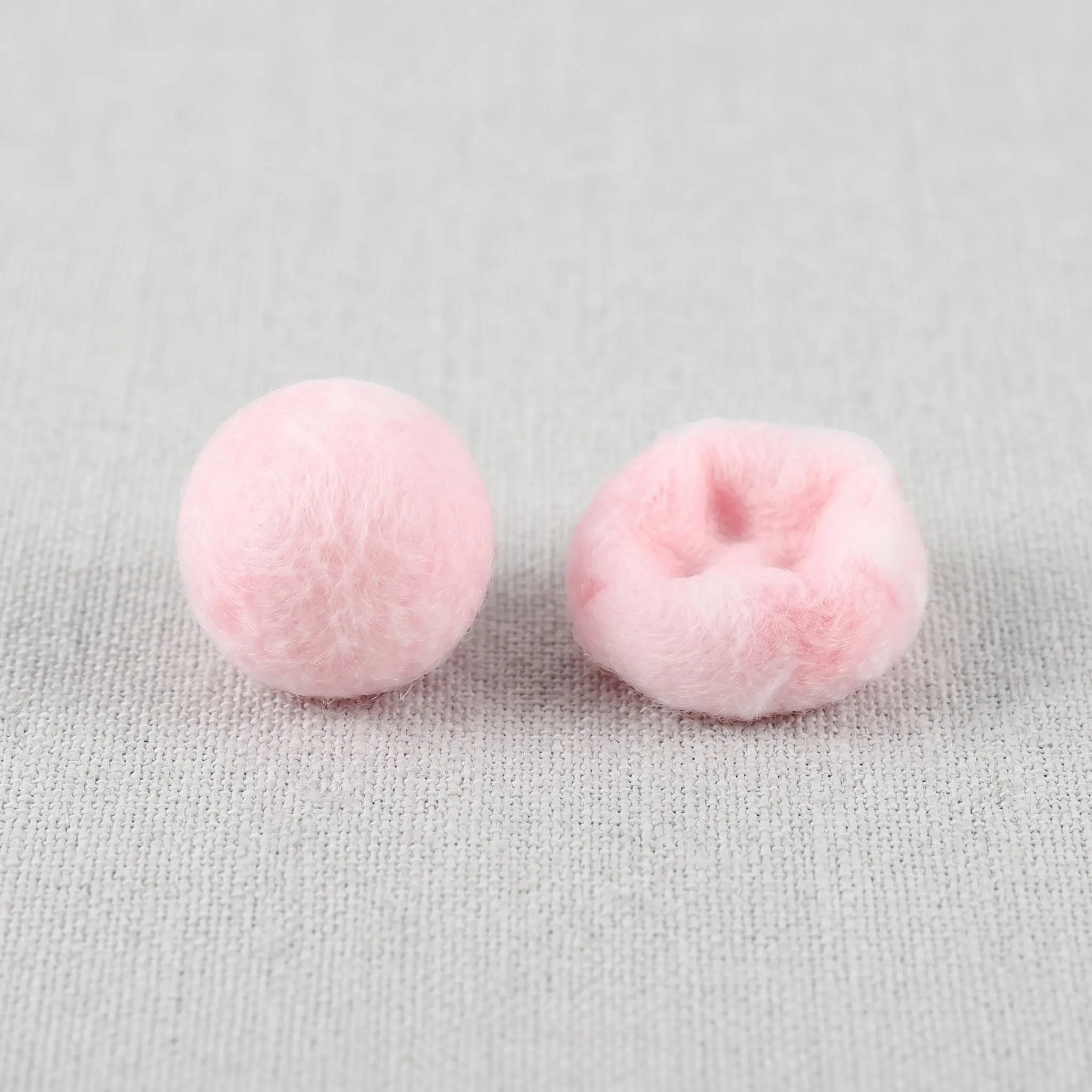 12Pcs Noise Blocking Earplugs Soft Moldable Wax Cotton Pink Reusable Earplugs for Sleep Travel Swimming Bath Shower