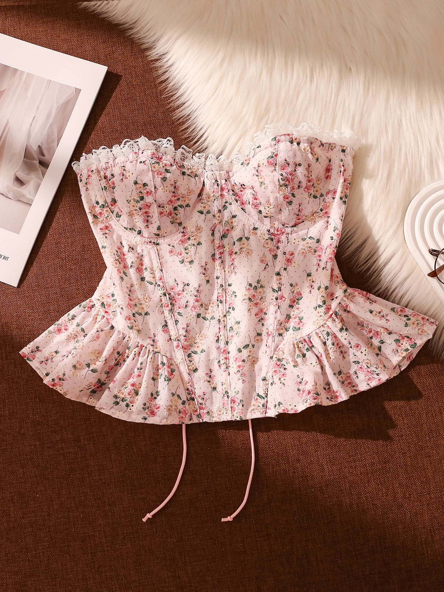 

Укороченный топ-бандо на одно плечо с цветочным принтом, сексуальная верхняя одежда с застежкой на талии для праздников и повседневных случаев