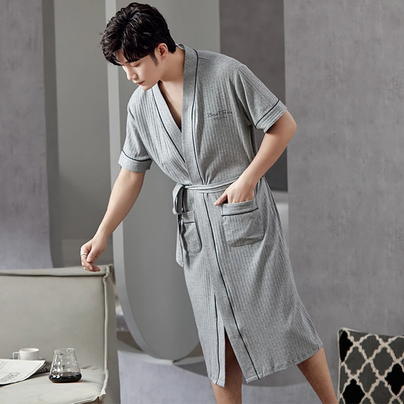 Fashion Bathrobe New Style Thin Cotton Knited Men Robes V Neck Mens Sexy Sleepwear Summer Male Kimono Short Sleeve Pajamas L-4XL