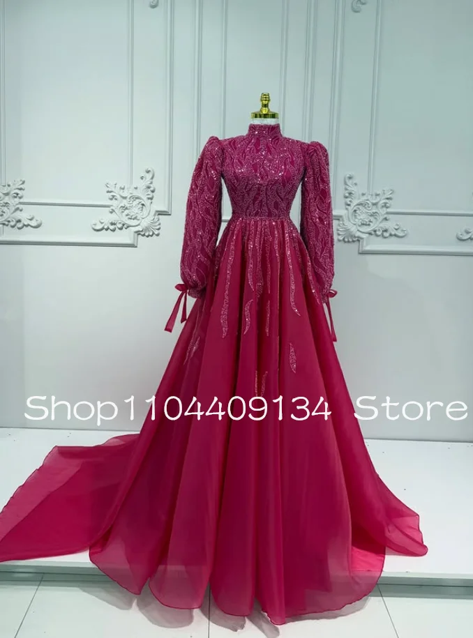 

Fuchsia Sparkly Muslim Prom Formal Dresses High Neck Long Sleeve Ruffles Gillter Applique Middle East Evening Gown Customsized