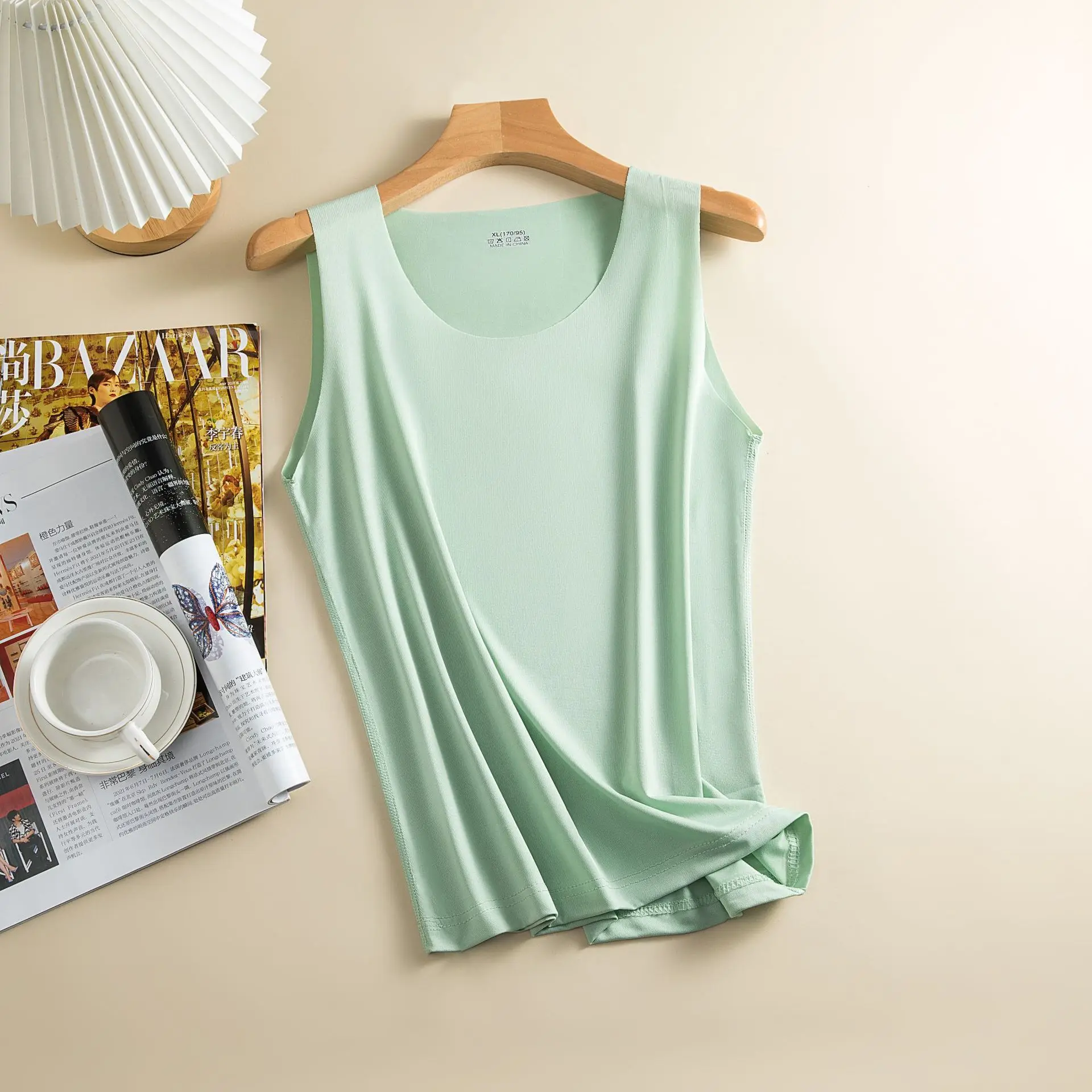 سترة نسائية من الحرير الجليدي بدون خياطة ملابس داخلية صيفية للتخسيس قميص بدون أكمام ملابس للطلاب بأكمام قصيرة ورقبة دائرية بل... #3