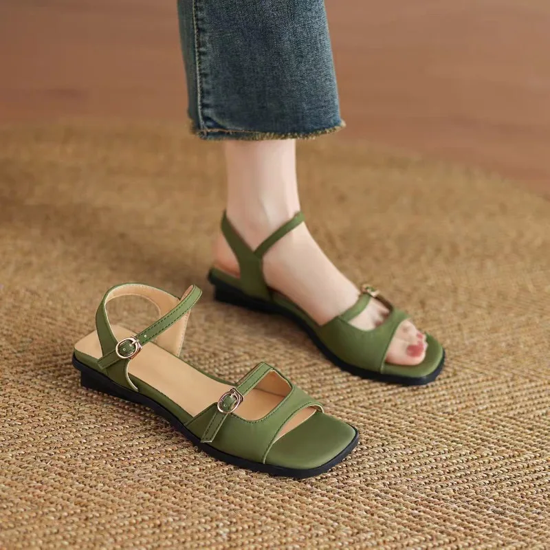 French Vintage Fashion Versatile Open Toe Strap Sandals Women Summer New Flat Sandals Plus Size