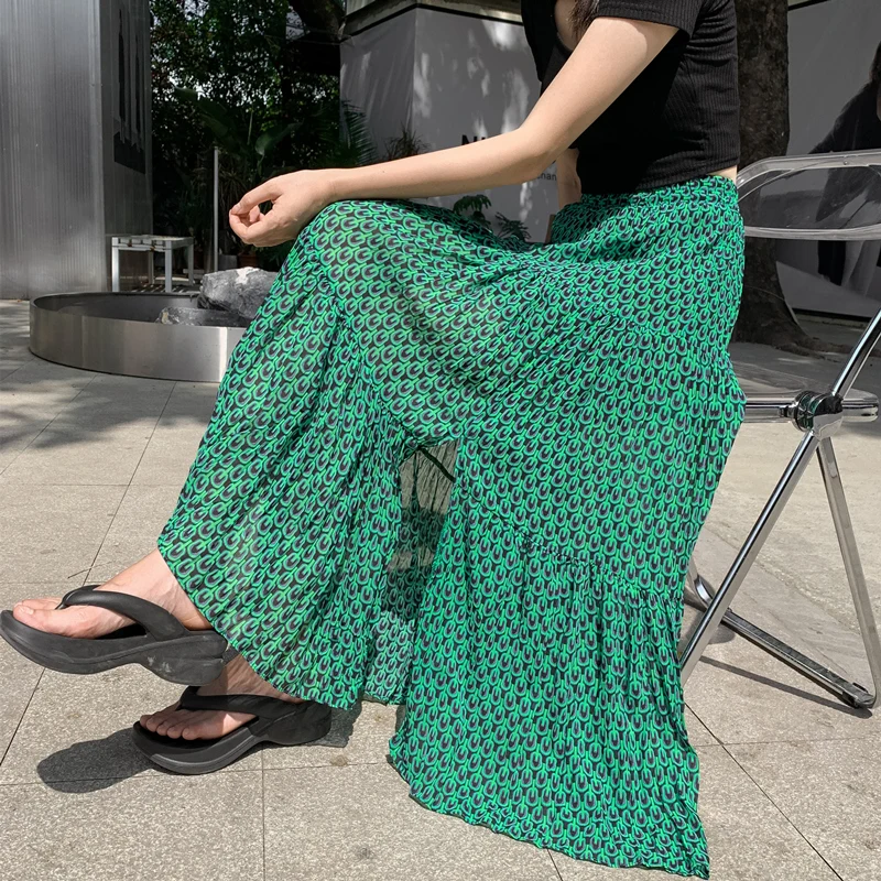 Vintage green floral pleated skirt women's 2024 spring/summer high-waisted slimming splicing large swing mid-length A-line skirt