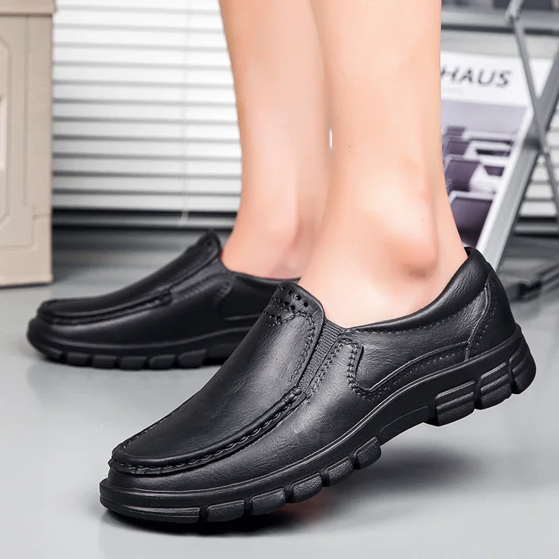 Uomo Donna Scarpe da cuoco Mocassini casual Impermeabili a prova di olio Cucina Lavoro Scarpe da cuoco Antiscivolo Hotel Ristorante Calzature Scarpe da passeggio