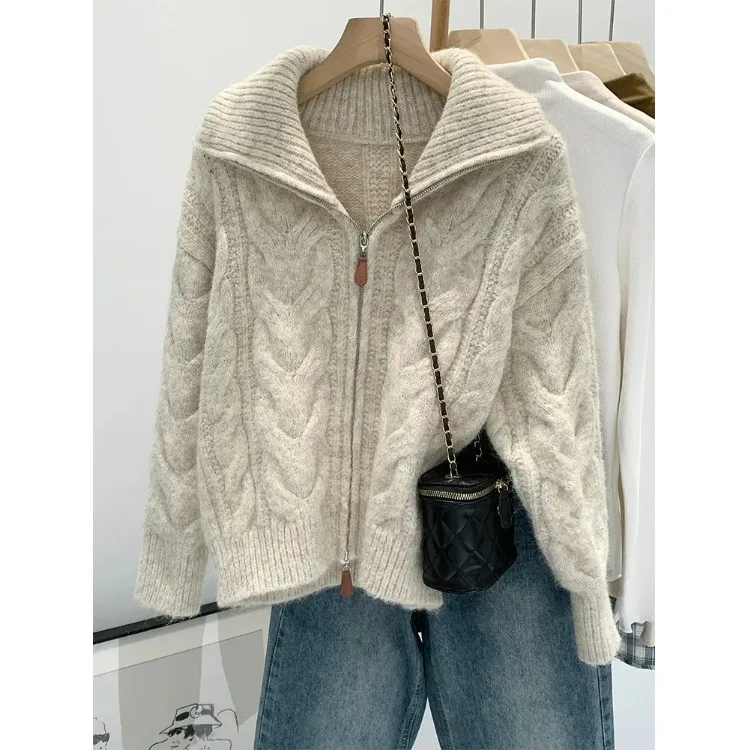 2025 Autumn Winter Thiened Knitted Zipper Sweater Women's Faionable Open Cardigan Top Polyester Fiber Flip Collar Twist