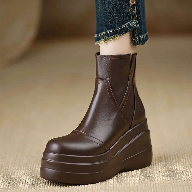 2025 Autumn/Winter New Height Raising Heel Boots Waterproof Platform Soft Bottom Lightweight Slope Heel Short Boots