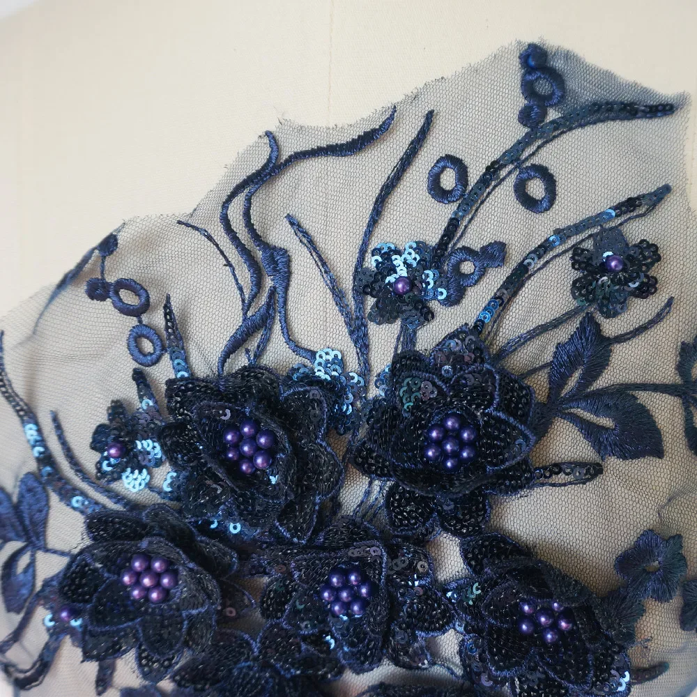 Blu Navy 3D fiore pizzo tessuto perline paillettes nappa ricamato abito da sposa Applique collare cucire Patch per la decorazione di nozze fai da te