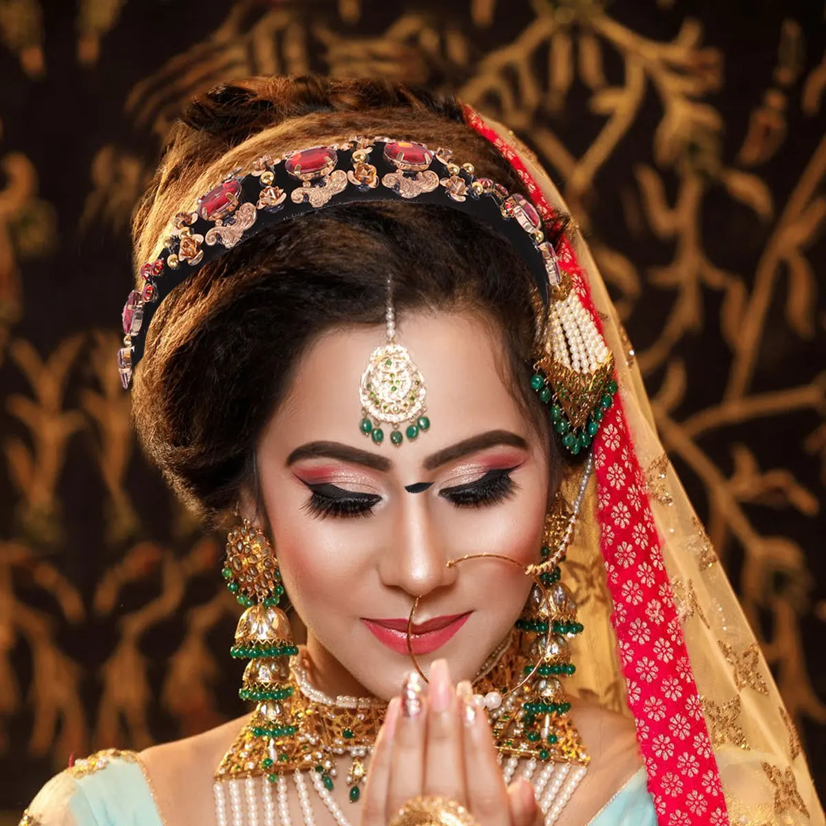 

Diamond Pearl Alloy Hair Band Lightweight Cosplay Headwear Headband for Masquerade Carnival Party Decoration