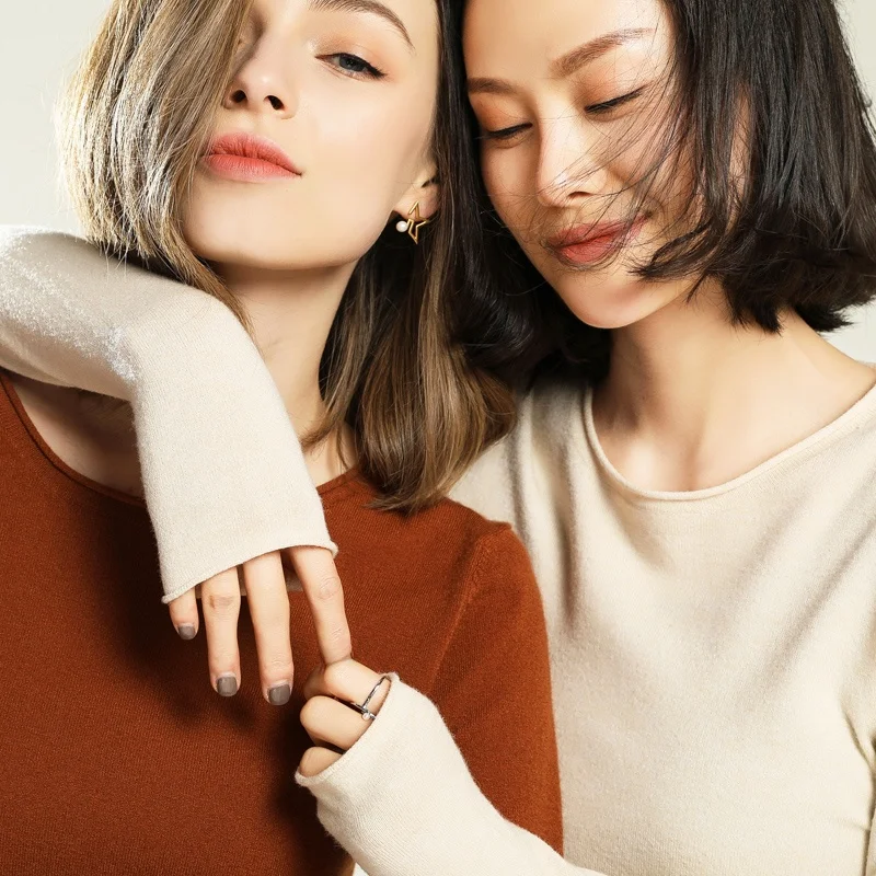 

Spring Autumn Thin Long Sleeve Pullover Knitwear Short Slim Fit round Neck Elastic Base Layer Commute Style Women's Sweater