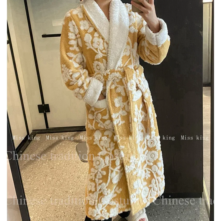 Thicken Flannel Shower Robes Homewear 2024 Winter New Bathrobe Lady Elegant Nightgown Intimate Lingerie Long Kimono Loungewear