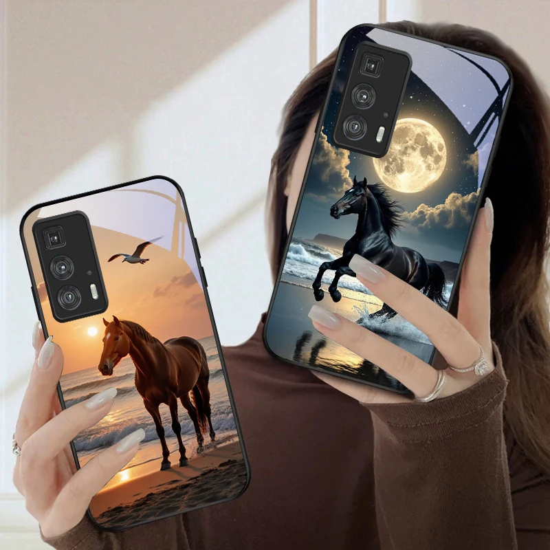 

A horse full of dreams For Motorola Moto Edge 20 Lite 30 Pro 40 Neo 50 Ultra G14 G22 G24 Power 34 G35 X30 Pro Glass Phone Case