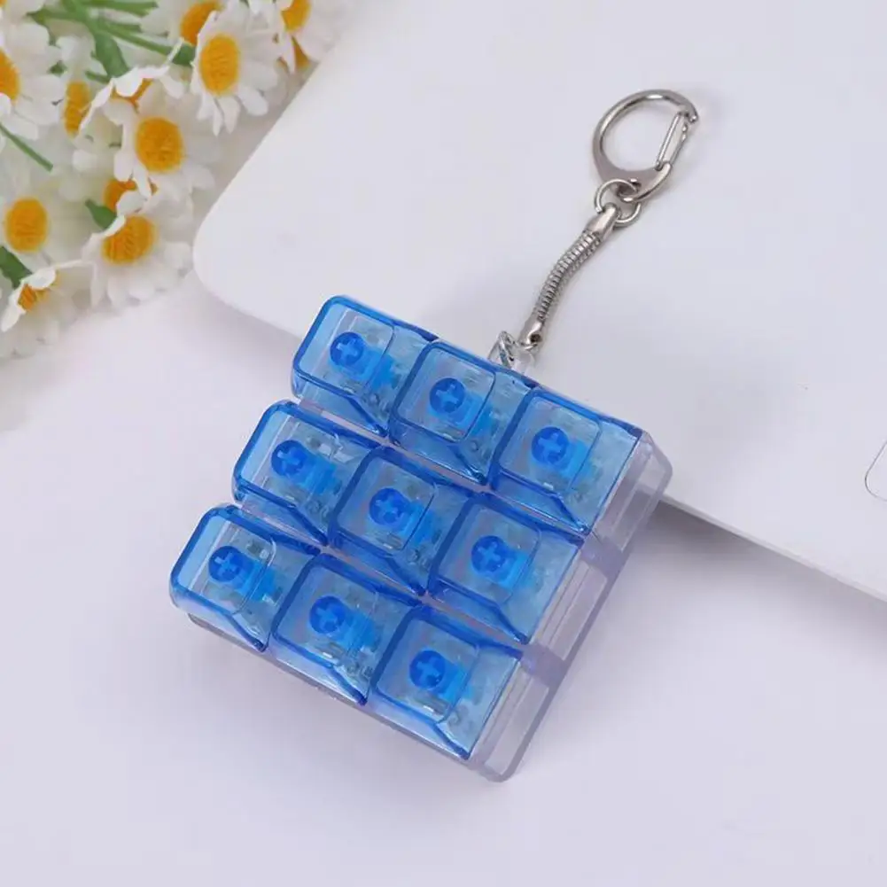 Desktop Entertainment Gadget Portable Keychain Keyboard Toy Stress Relief Click Feedback Gadget Focus Enhancement for On-the-go
