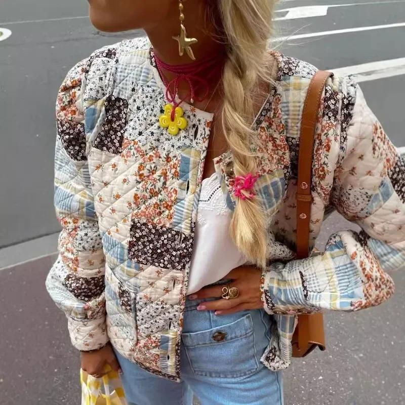 

Women Fashion Big Pockets Round Neck Quilted Jacket Lightweight Floral Print Casual Long Sleeve Button Cardigan for Commute