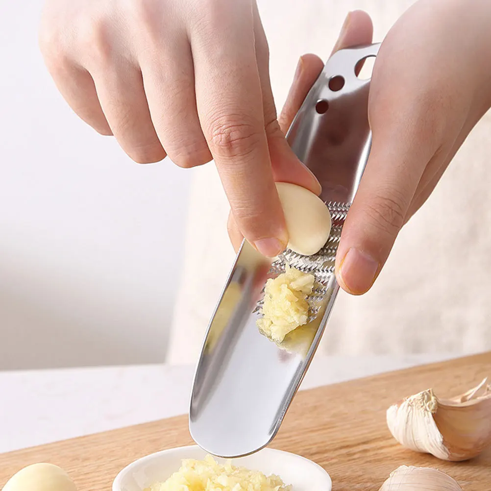 

Stainless Steel Garlic Ginger Grater Grinder Spoon Kitchen Portable Reusable Metal Wear Resistant Compact Small Oval Shape