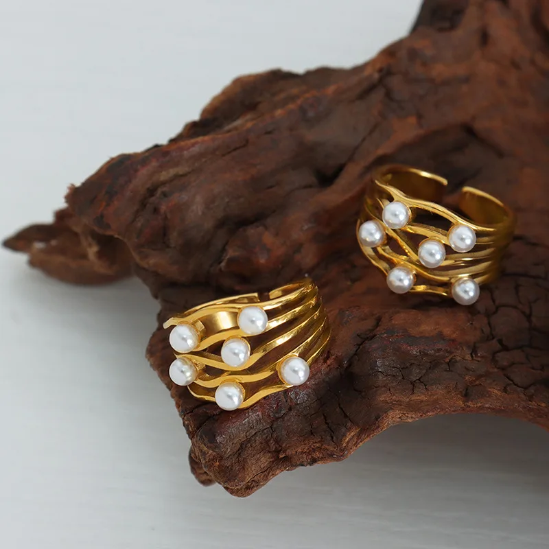 Imitation Pearl Ring Vintage Ripple Wave French Classical Simple Temperament Ring Fashion Ins Jewelry Gifts