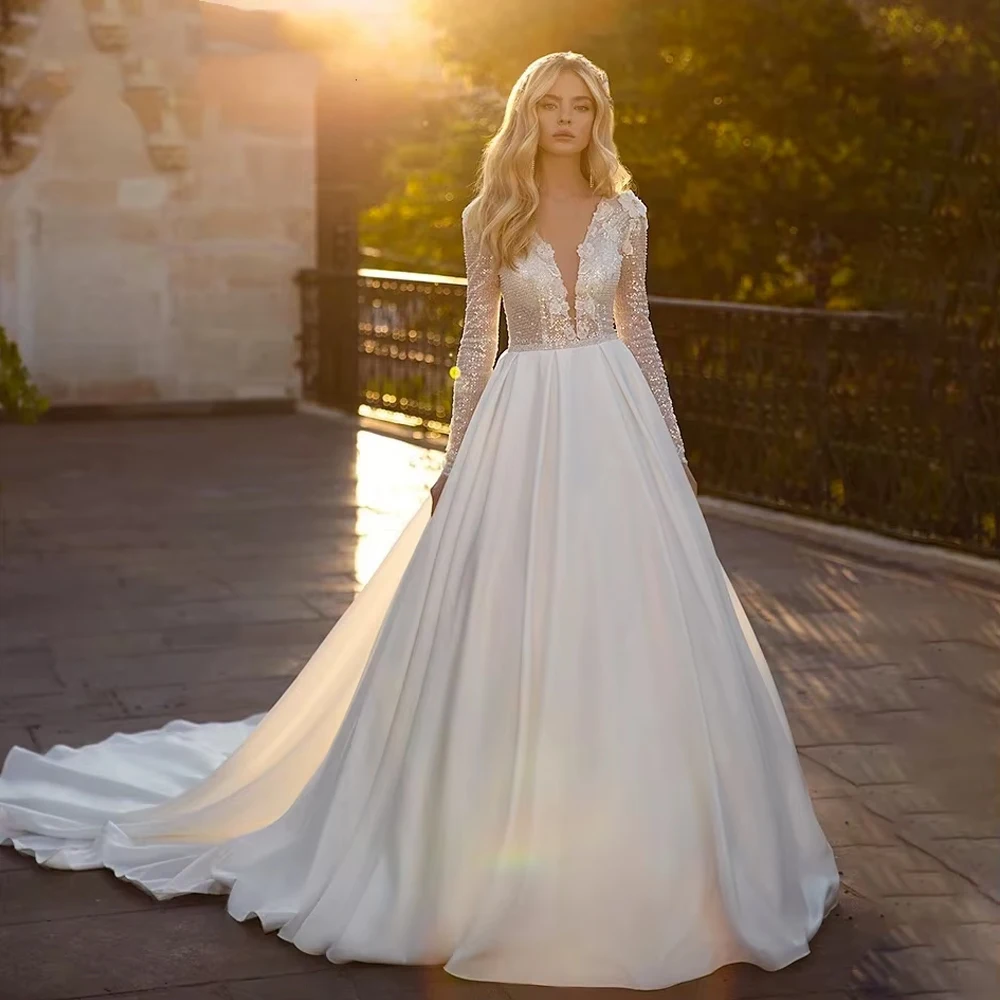 Customized Elegant A-Line Wedding Dresses For Woman Bride Delicate Beaded Appliques Long Sleeve Vestido V-Neck Bridal Gown