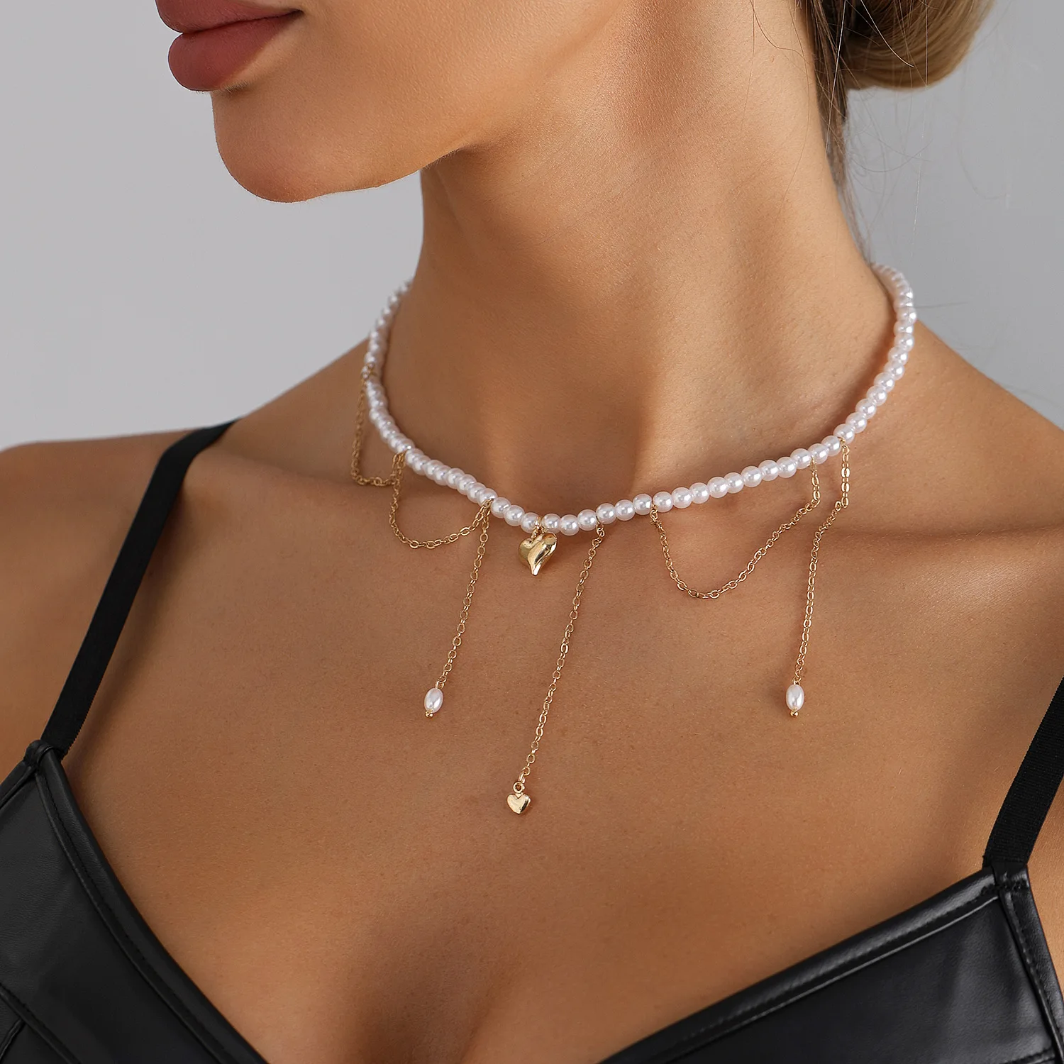 Light luxury retro Baroque imitation pearl necklace for women, ins, girlish style accessories, holiday gift