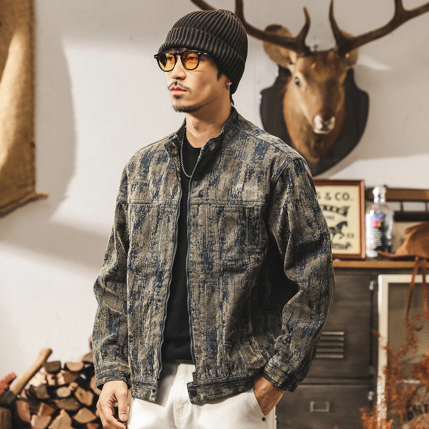 

Новая ретро, грязная, флокированная джинсовая куртка на осень и зиму, стильная и повседневная мужская куртка.