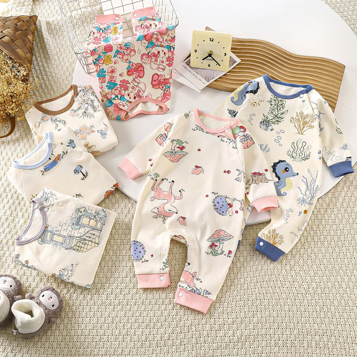 Infant and Toddler Crawling Clothes Jumpsuit Cotton Long Sleeved Boneless Clothes 2026 Spring and Autumn Boys and Girls Rompers
