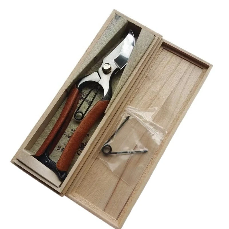 Hand Forged Bypass Pruning Shears Vintage Leather Wrap Handle Garden Branch Cutter Heavy Duty Fruit Tree Trimming Scissors