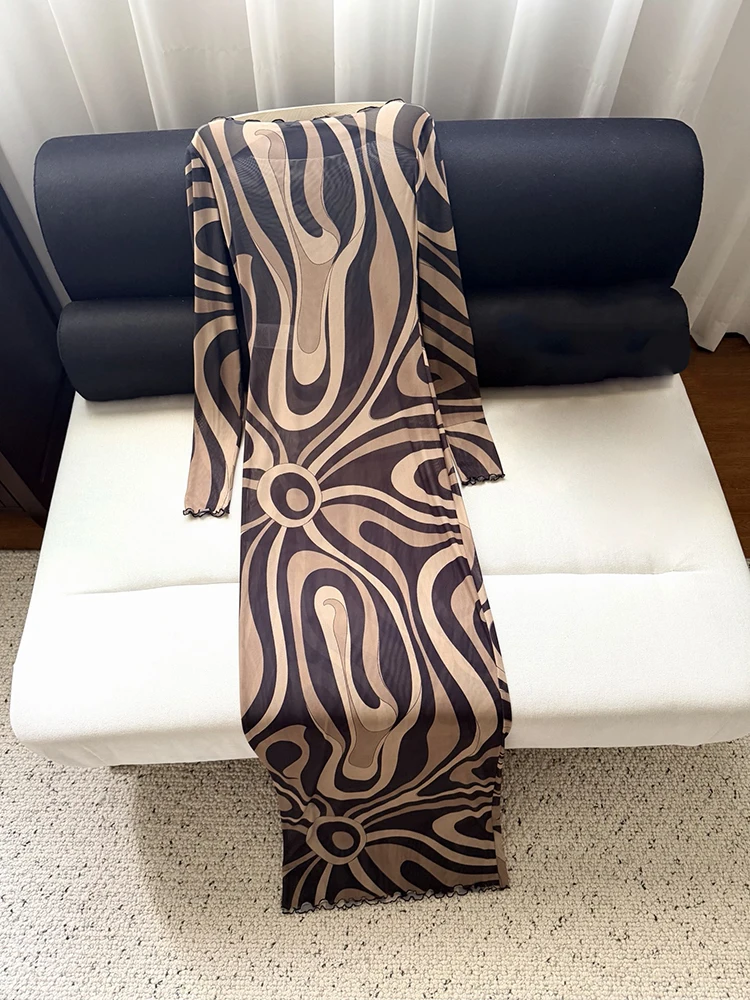 Spring Summer Fashion Thin Style Geometric Print Pencil Long Dress Women's O-Neck Long Sleeve High Waist Buttock Covering Dress
