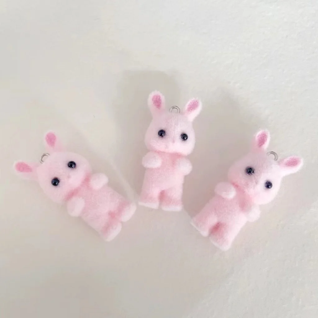 30 buah 3D berbulu berkelompok hewan kartun kelinci jimat miniatur boneka gantungan kunci kalung liontin DIY kerajinan perhiasan membuat