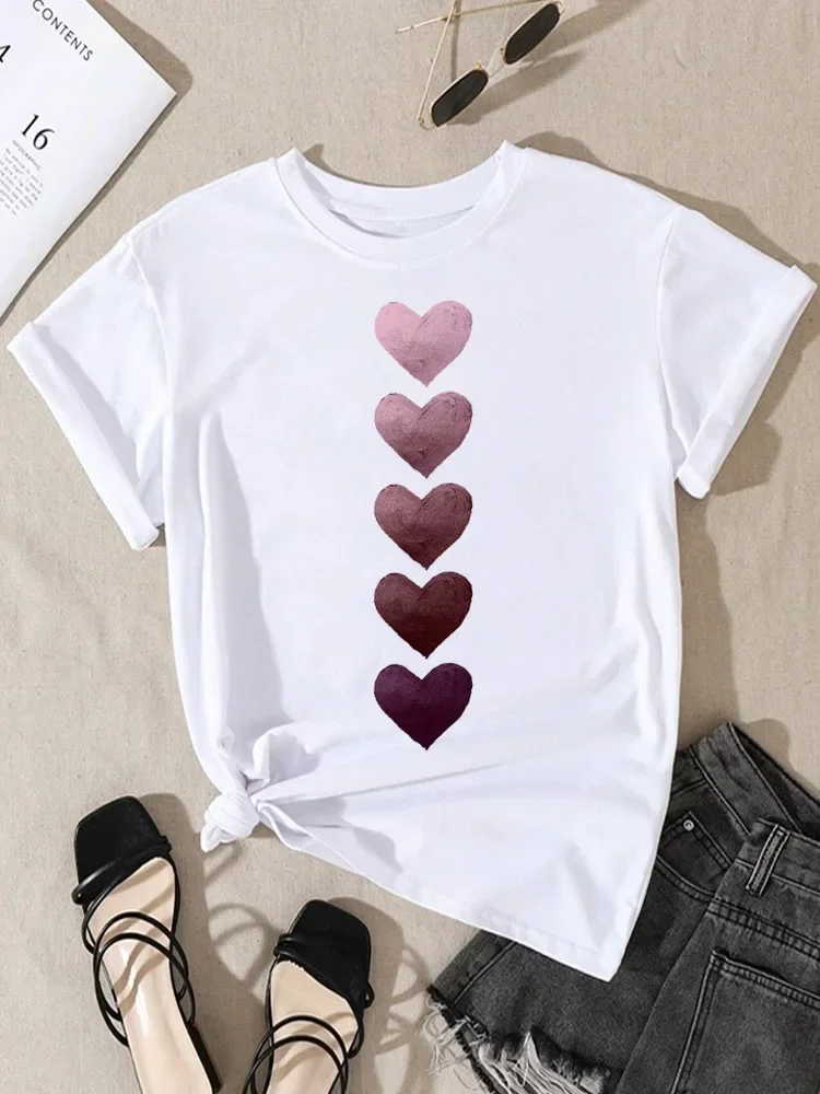 Fashion Women T Shirt Pink Heart Print T Shirt Round Neck Tops Female Short Sleeve Tee Shirt Women Tops Clothing Streetwear