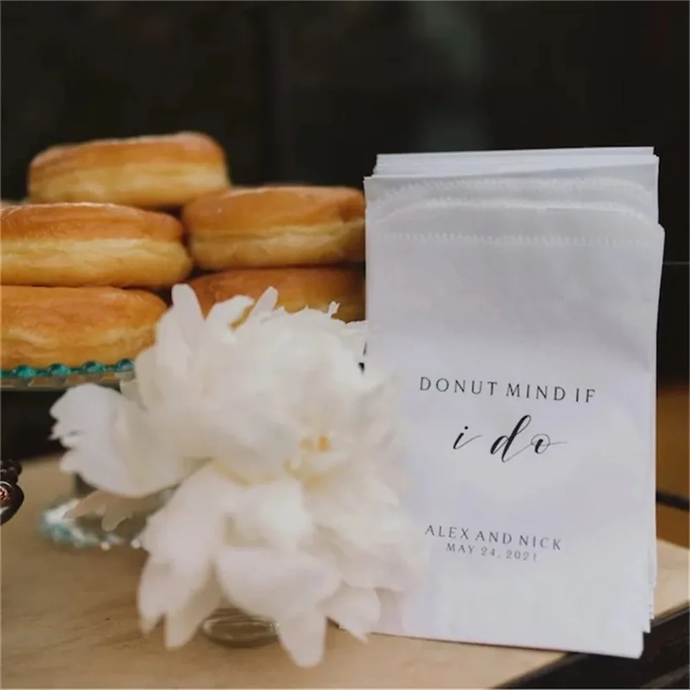 50PCS Donut Favor Bags, Doughnut Sacks, Wedding Dessert Table, Bridal Shower, Donut Mind If I Do - Personalized - Lined, Grease