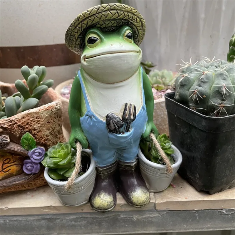 Adorable Frog Succulent Planter Garden Decor Resin Flower Pot for Home Office Desk Tabletop Decoration Durable and Lightweight