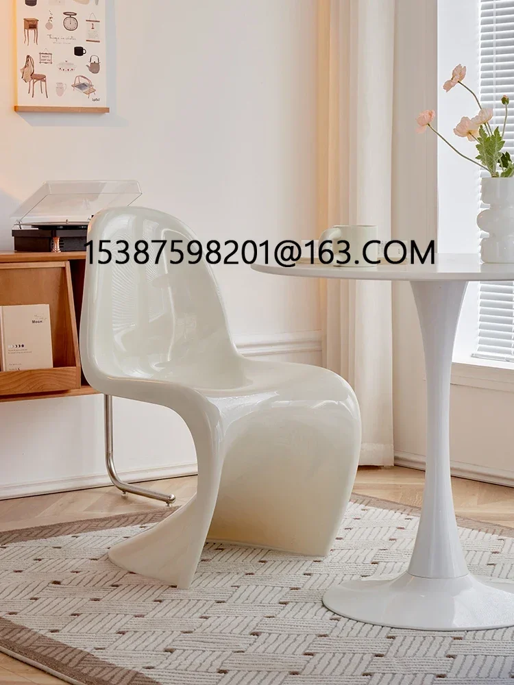 Nordic Pandong chair home dining chair simple stackable plastic back designer negotiation  dressing stool