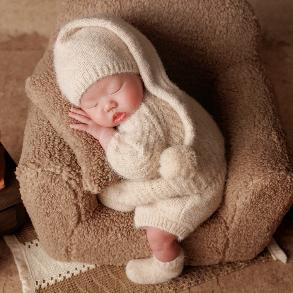 Knitted Newborn Photoshoot Outfits Long Sleeve Top Soft Short Sleepy Hat Socks White Infant Photography Clothes Newborn Costume