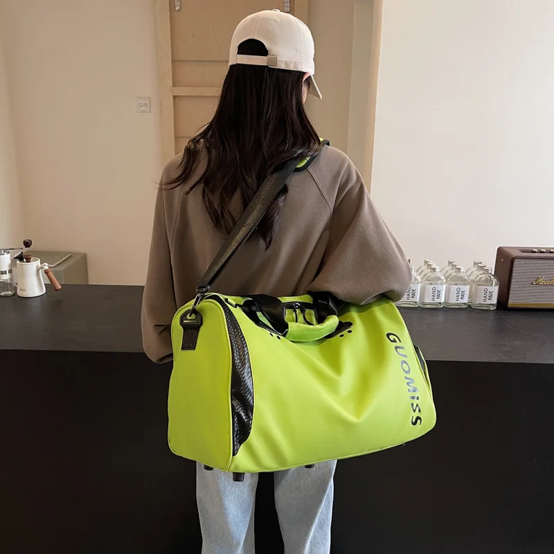 2026 Travel Bag Dry Wet Seperation Sporting Garment Bag Unisex Foldable Handheld Single Shoulder Hanging Travel Bags Gym Handbag