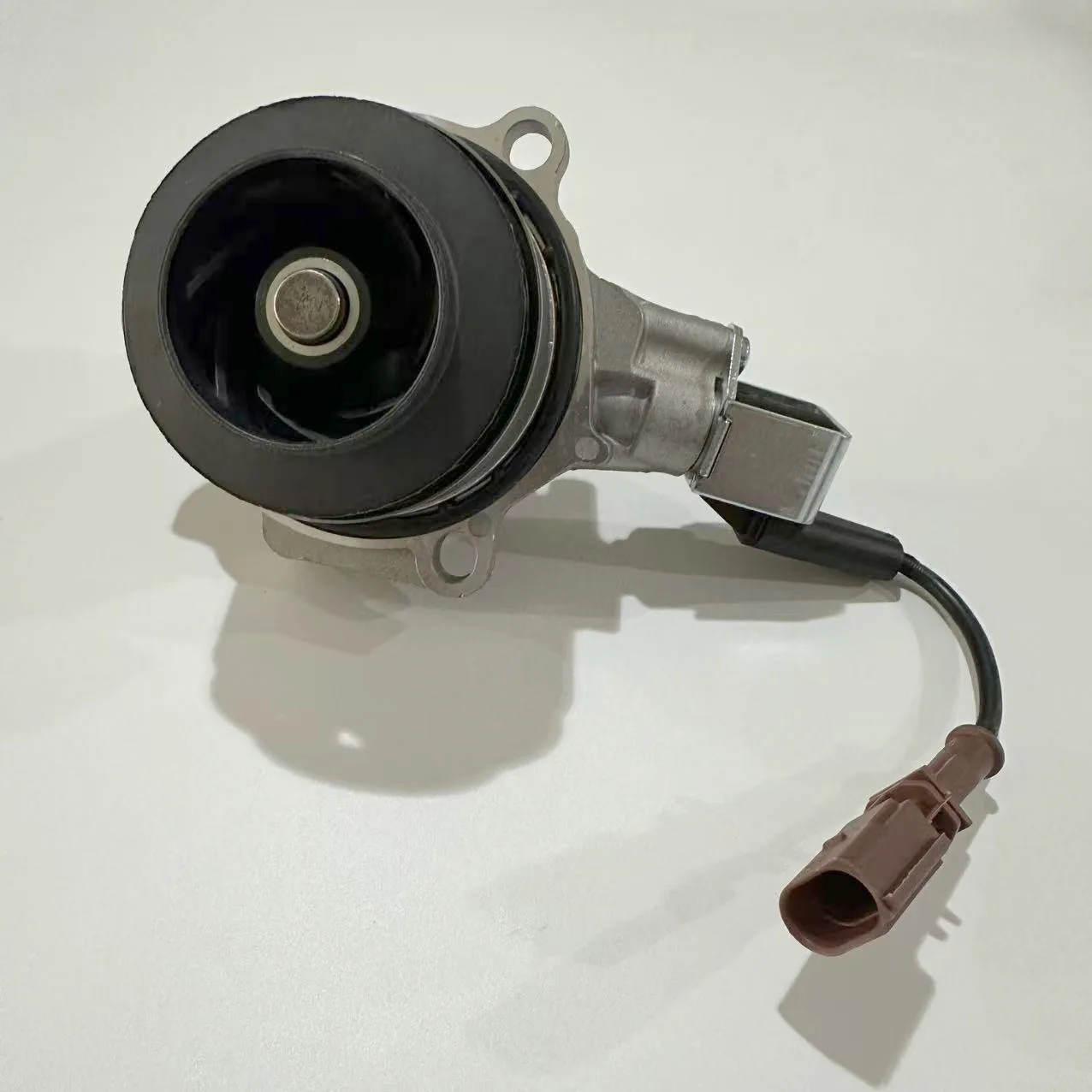 Automotive Parts Engine Cooling Water Pump  04L121011E