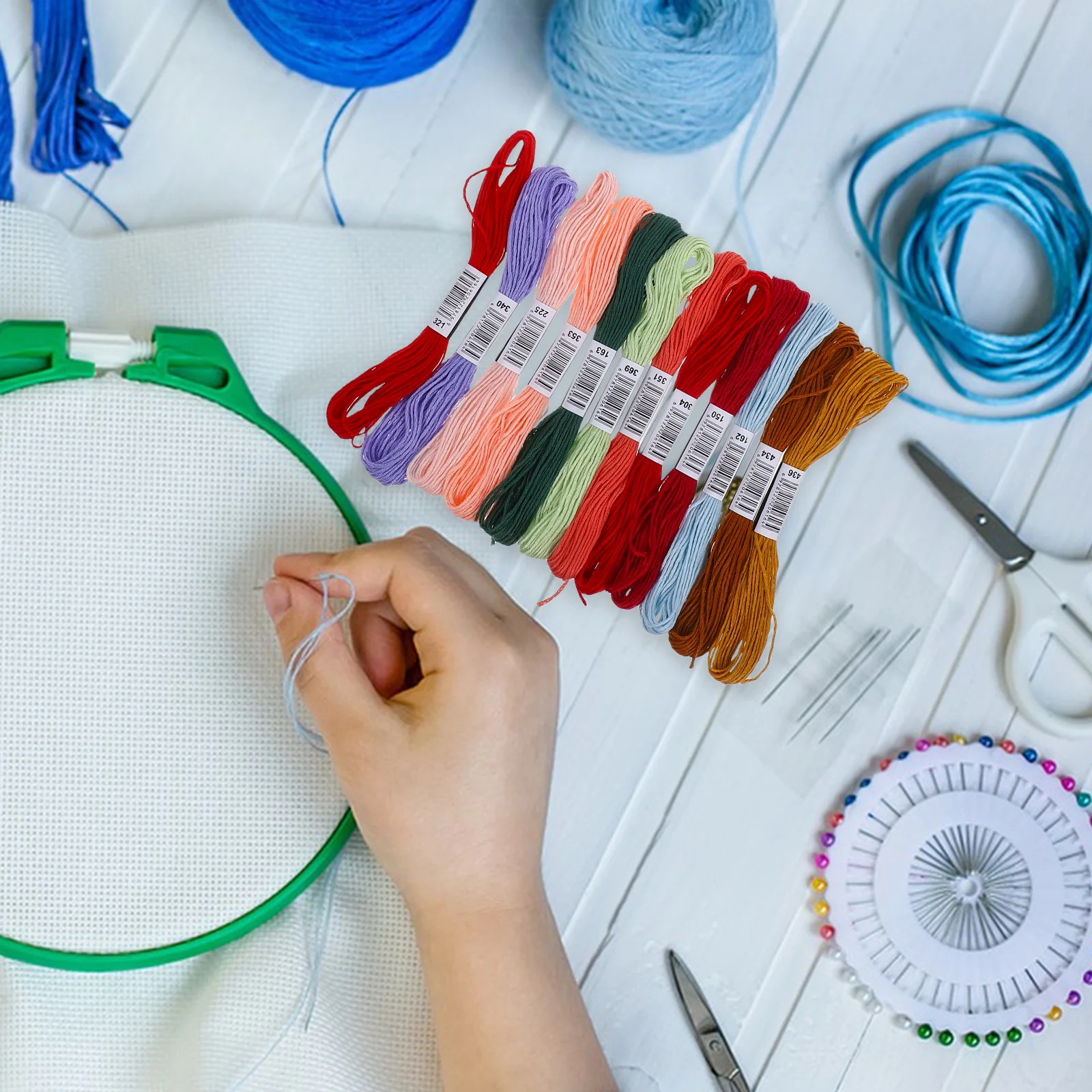 

24Pcs Embroidery Floss Kit Multi Color Threads for Cross Stitch Hand Sewing Craft Projects Knitting DIY Accessories Bundle