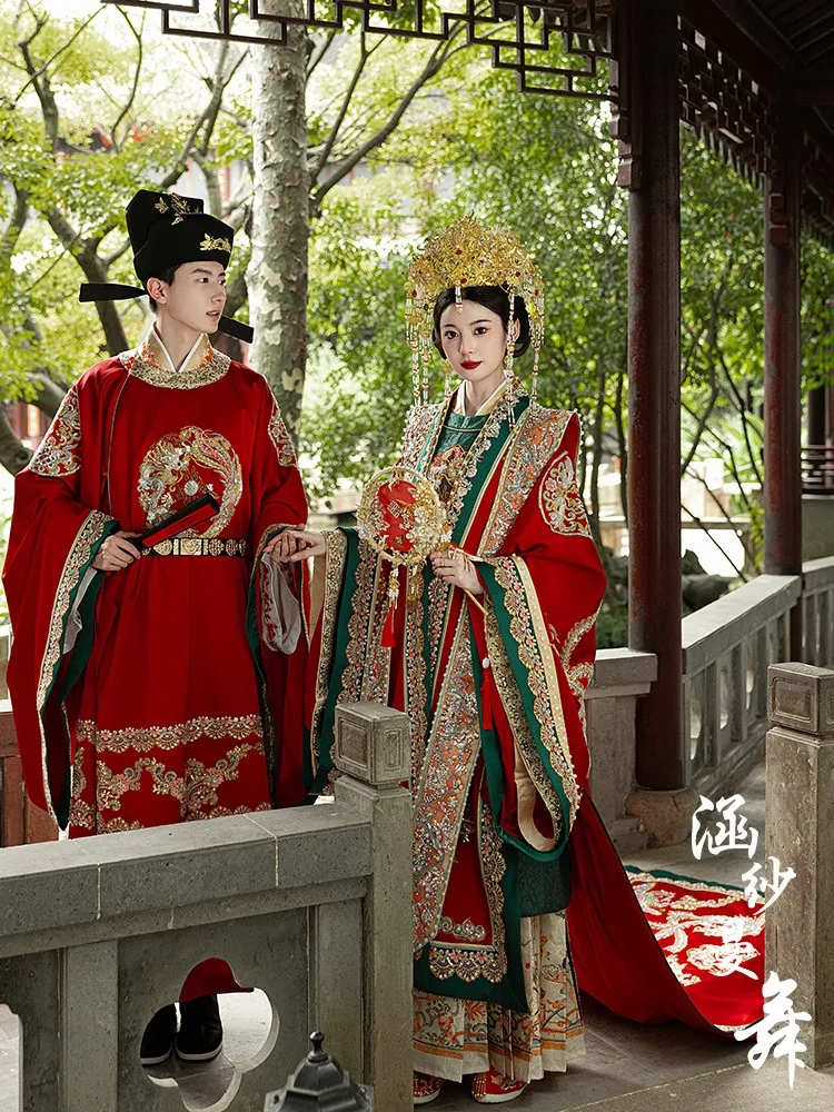 

Новый свадебный наряд Hanfu, полный комплект традиционных китайских платьев и платьев с короной Феникса, красная вуаль.