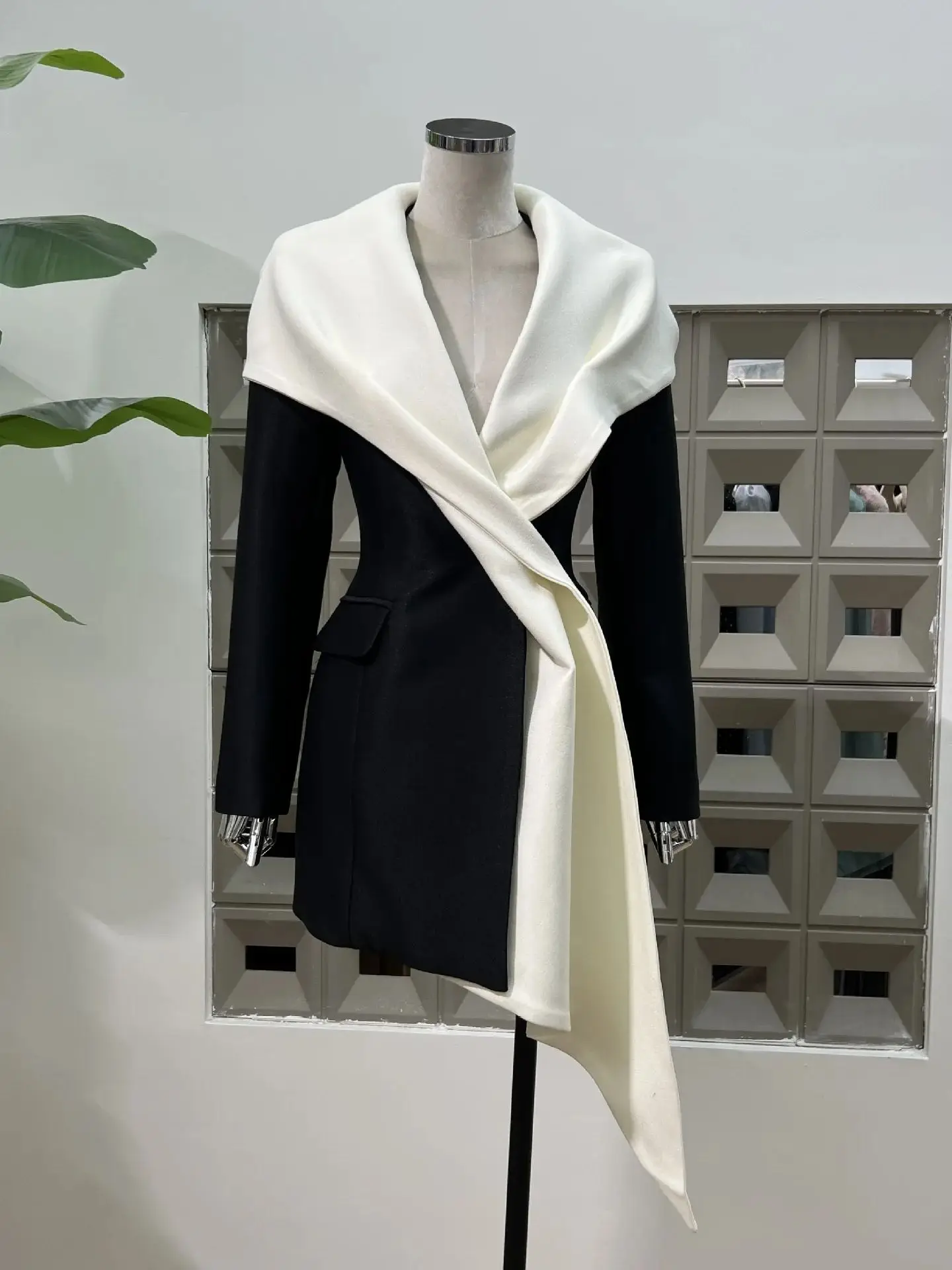 2023 Nieuwe Damesjurken Slim Fit Mini Capuchon Lange Mouw Gordel Patchwork Chic Stijlvolle Party Club Cocktail Bal Avondjurk